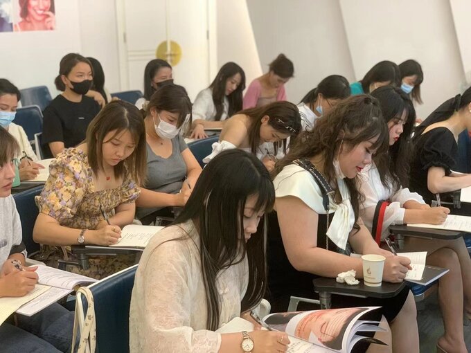 呼和浩特微整形學習在線咨詢指南